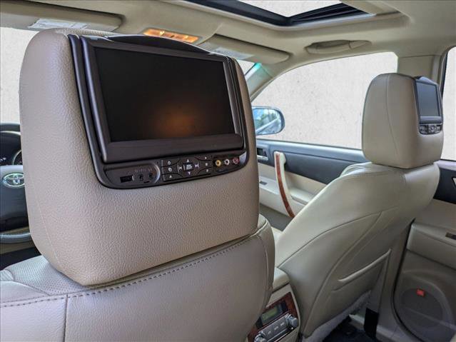 Used 2013 Toyota Highlander Limited image 18