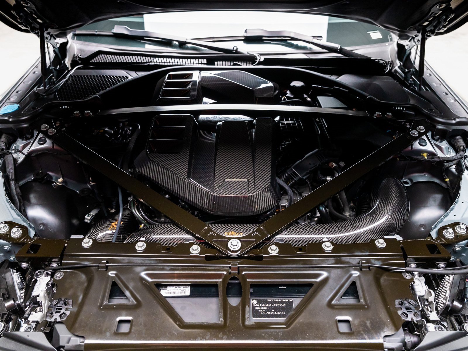 Used 2023 BMW M3 Competition w/ M Carbon Exterior Package image 41