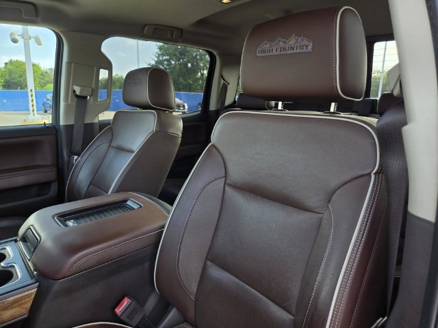 Used 2019 Chevrolet Silverado 2500 High Country w/ Duramax Plus Package AWD/4WD image 31