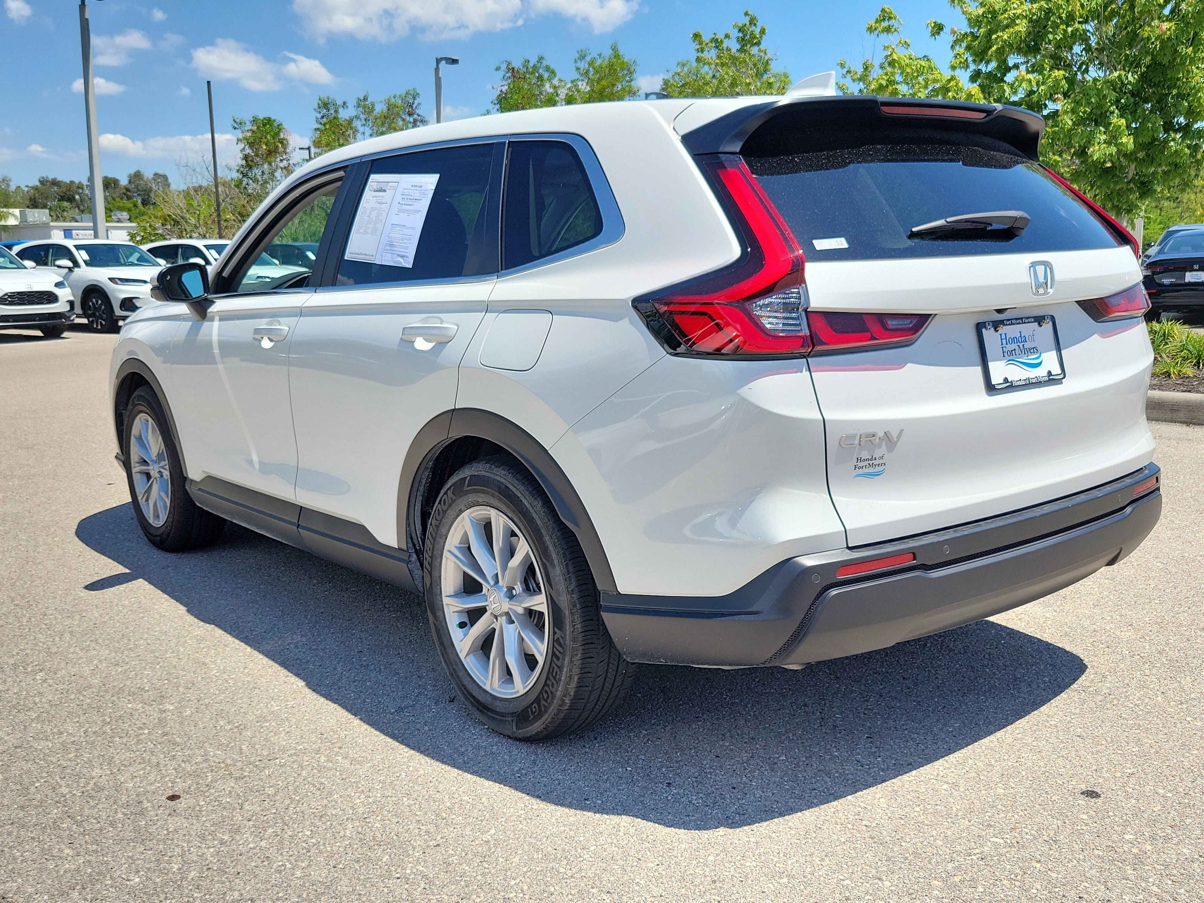 Used 2024 Honda CR-V EX-L image 4