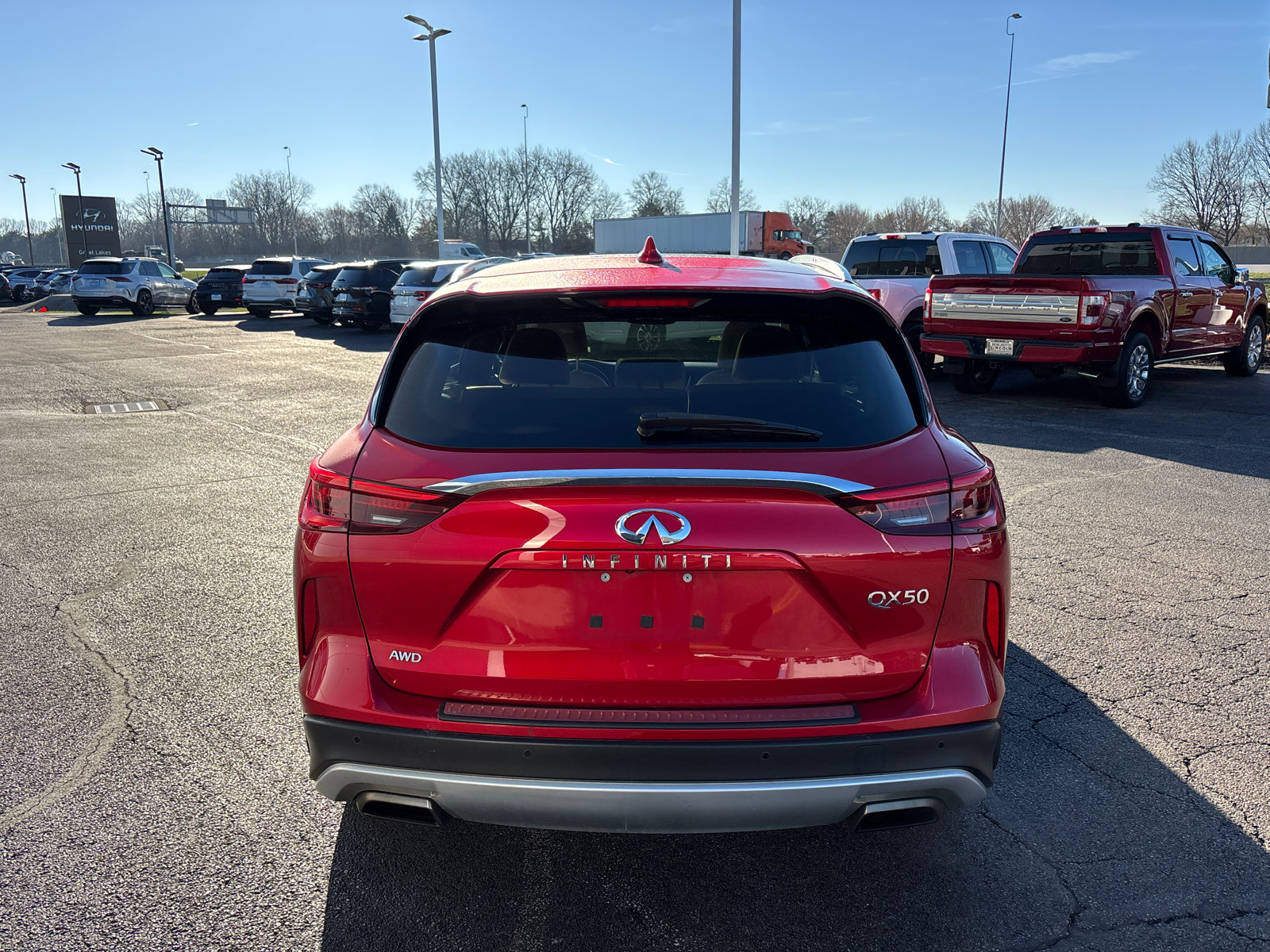 Used 2021 INFINITI QX50 Sensory w/ Accent Package image 6