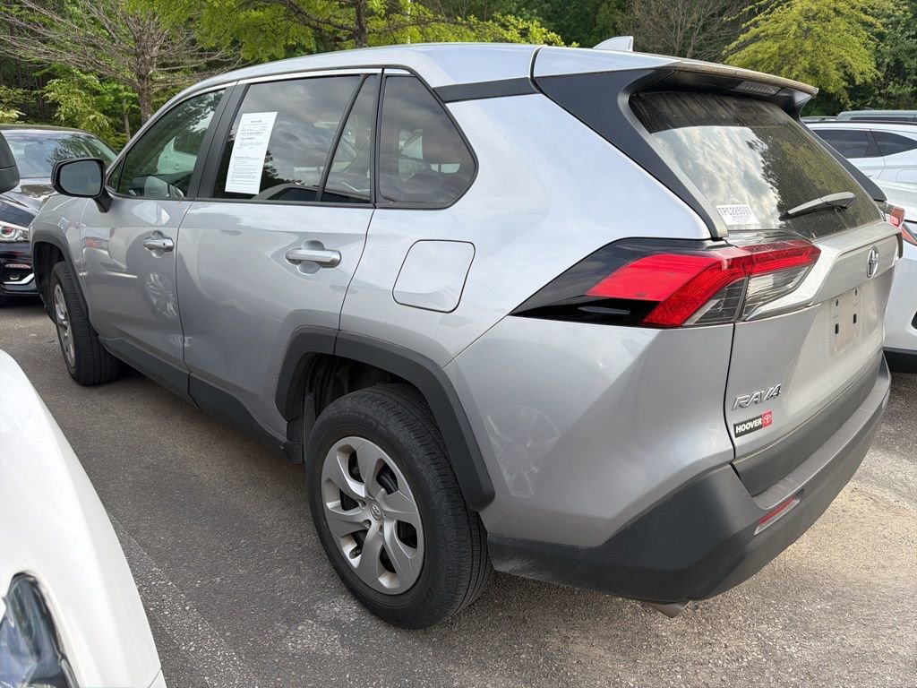 Used 2023 Toyota RAV4 LE FWD image 2