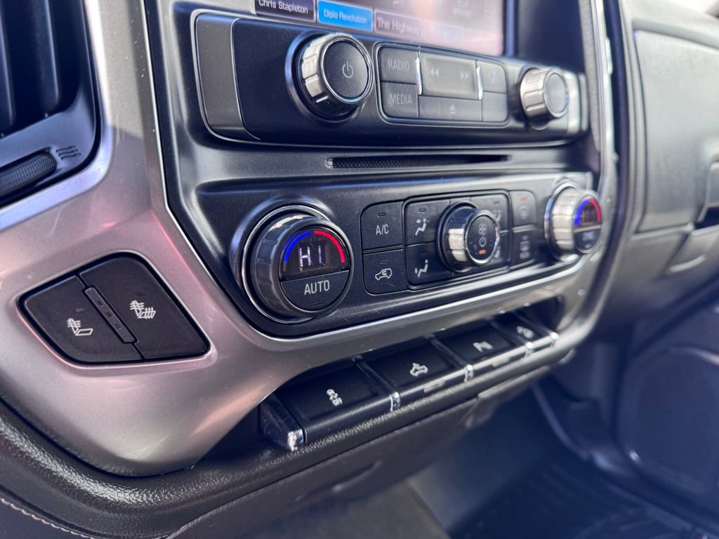 Used 2017 Chevrolet Silverado 1500 LTZ Z71 w/ Midnight Edition image 21