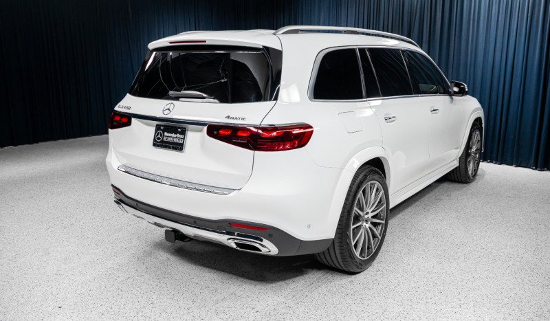 New 2026 Mercedes-Benz GLS 450 4MATIC image 5