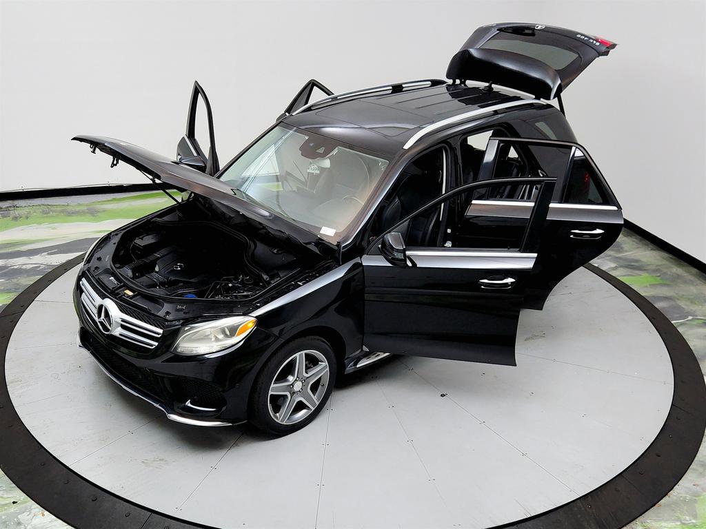 Used 2016 Mercedes-Benz GLE 400 4MATIC w/ Parking Assist Package image 37