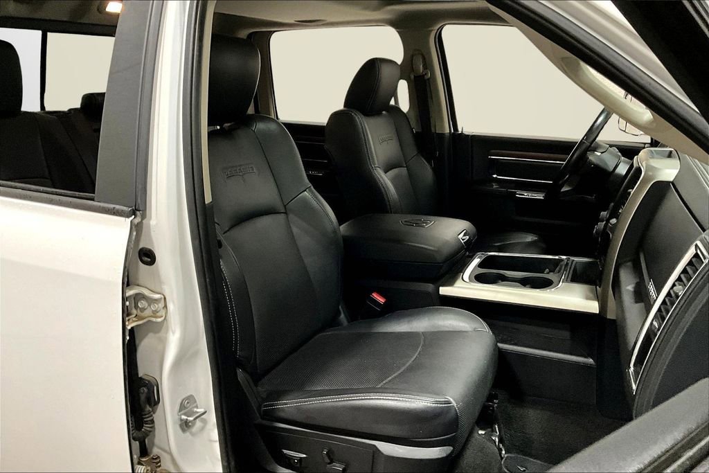 Used 2017 RAM 1500 Laramie image 28