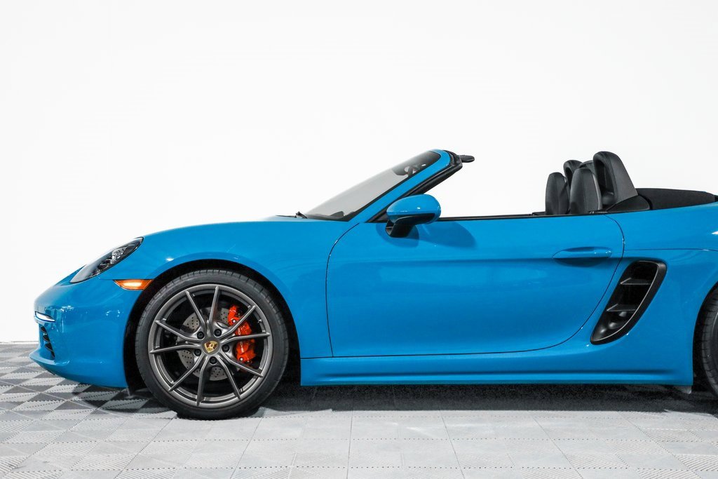 Used 2018 Porsche 718 Boxster S image 24