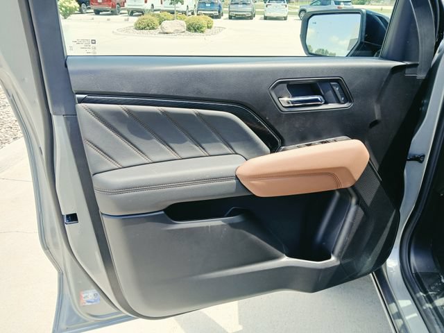 New 2026 GMC Canyon AT4 w/ Technology Plus Package AWD/4WD image 11