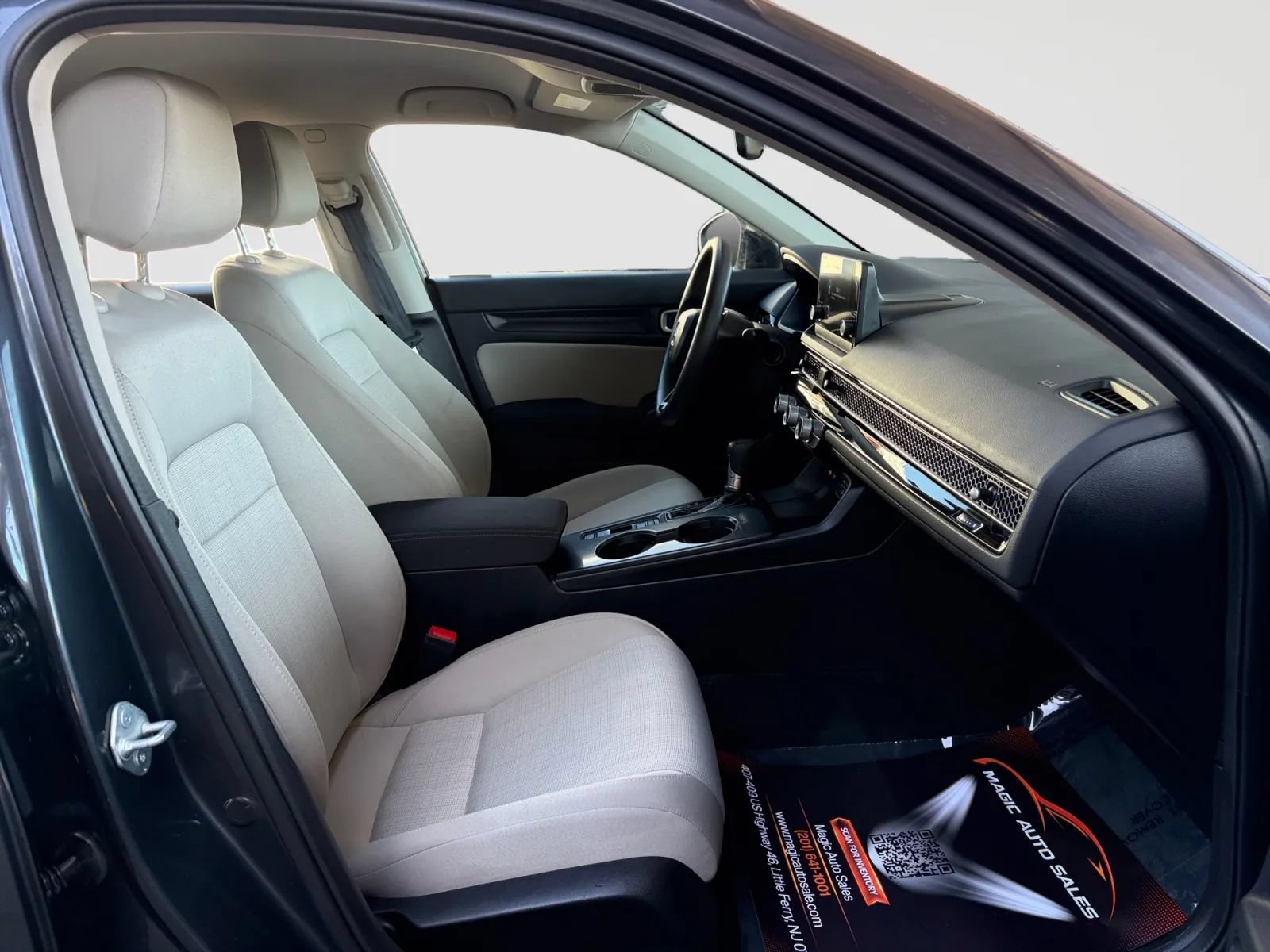 Used 2023 Honda Civic LX image 20
