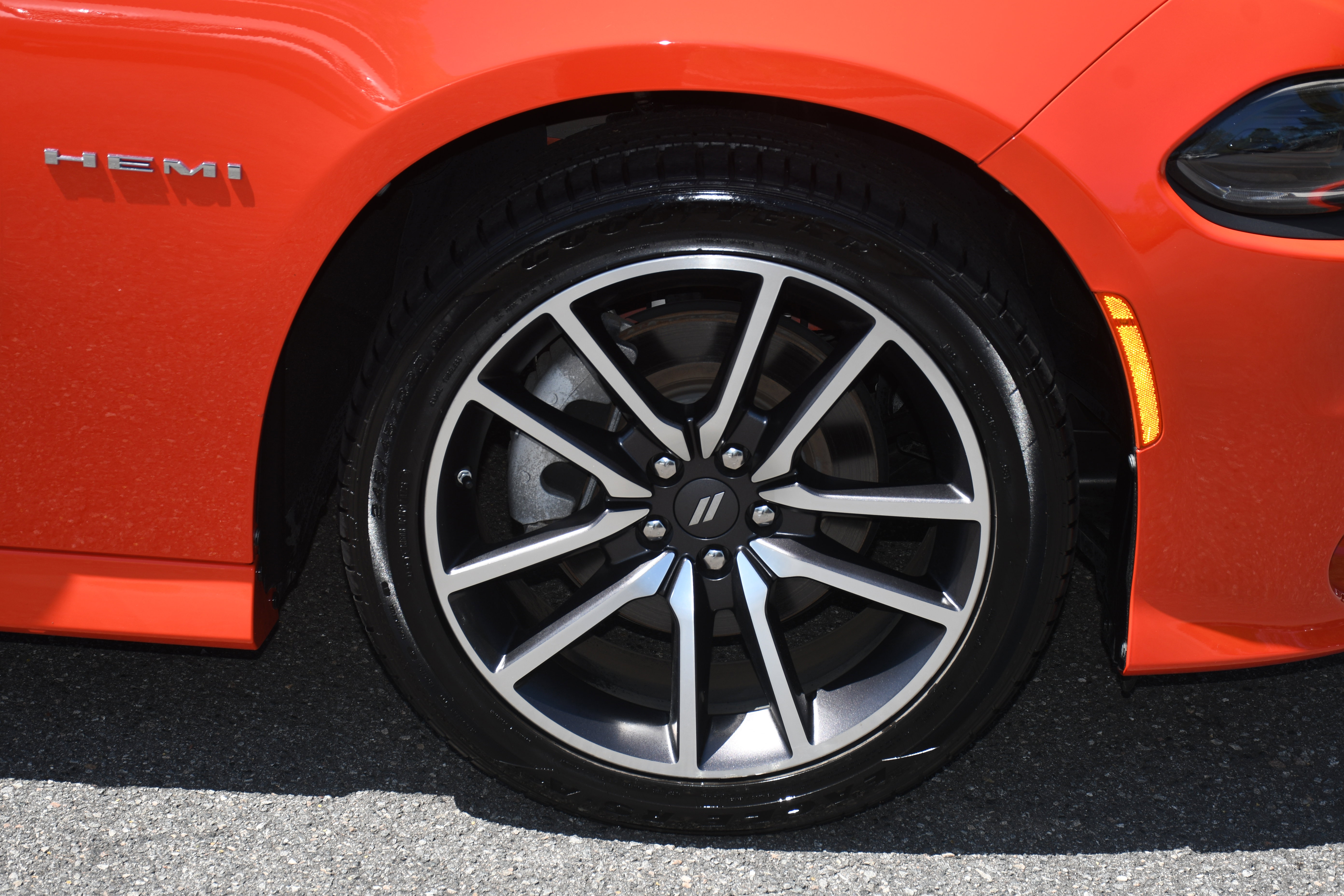 Used 2022 Dodge Charger R/T w/ Plus Group image 23