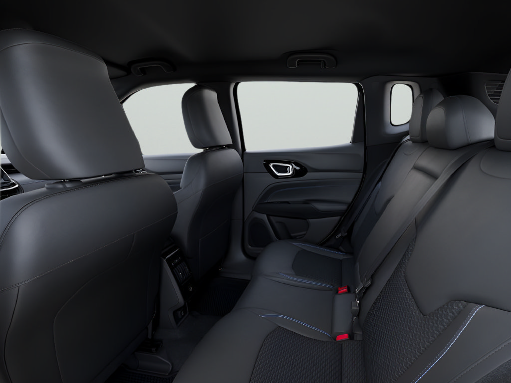 New 2026 Jeep Compass Latitude AWD/4WD image 21