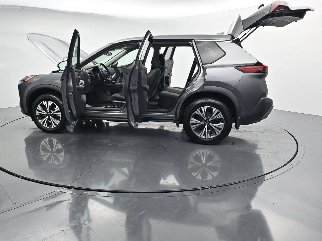 Used 2023 Nissan Rogue SV AWD/4WD image 43