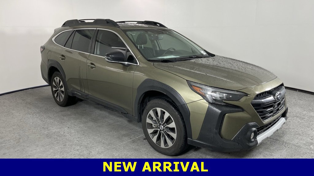 Used 2023 Subaru Outback Limited w/ Tech Package 2