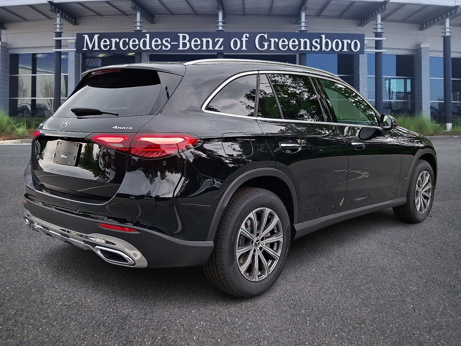 New 2026 Mercedes-Benz GLC 300 4MATIC image 4