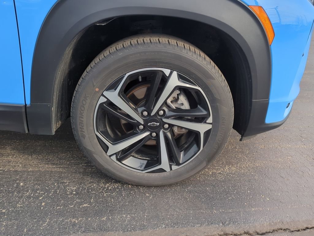 Certified 2023 Chevrolet TrailBlazer RS w/ Sun and Liftgate Package image 14