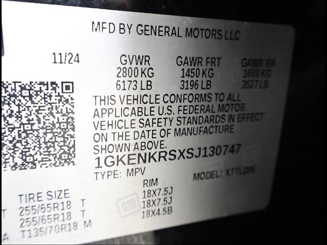 Used 2025 GMC Acadia Elevation FWD image 13