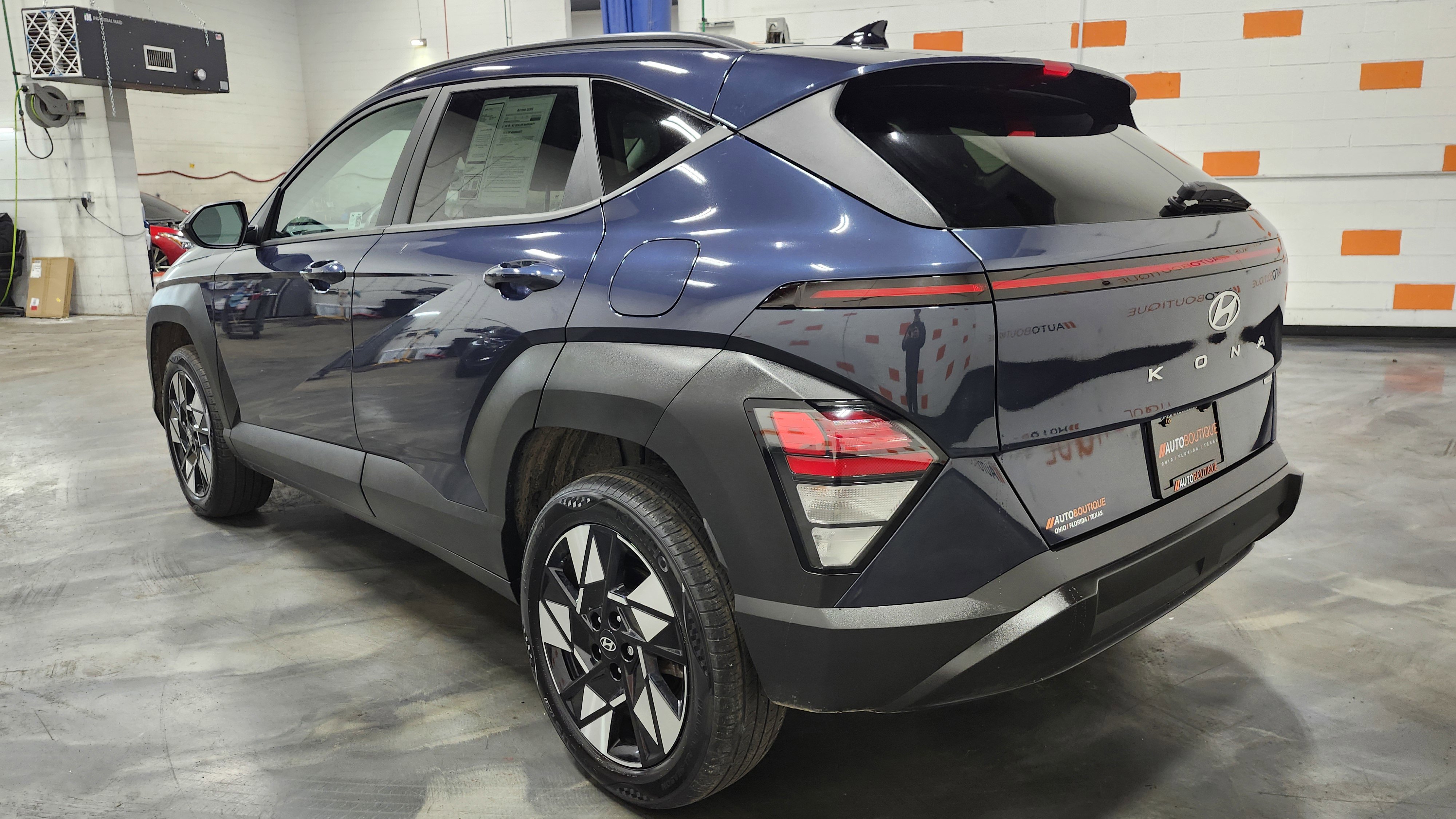 Used 2024 Hyundai Kona SEL image 14