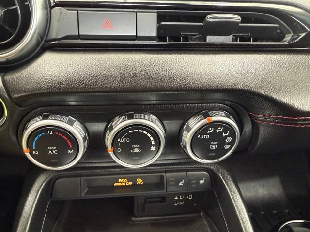 Used 2018 MAZDA MX-5 Miata Grand Touring RWD image 26
