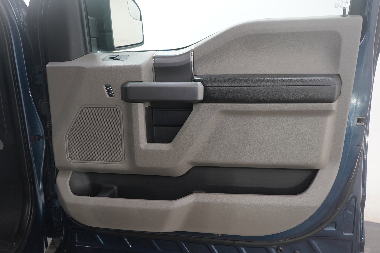 Used 2019 Ford F150 XLT w/ Equipment Group 301A Mid image 9