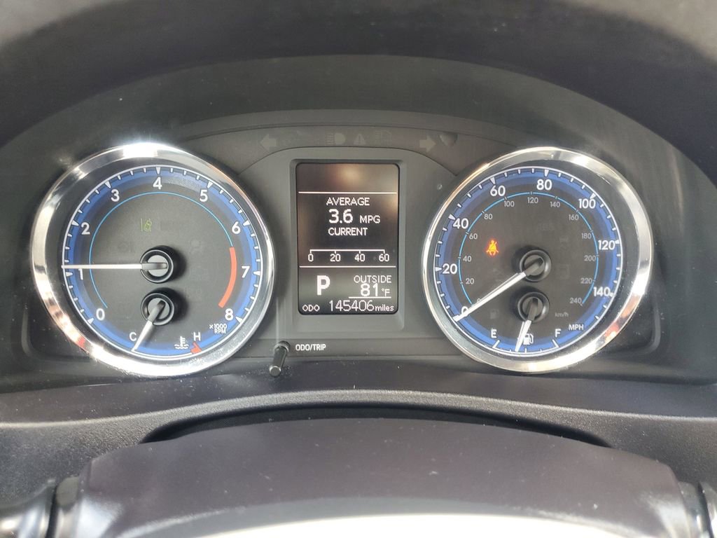Used 2018 Toyota Corolla LE FWD image 21