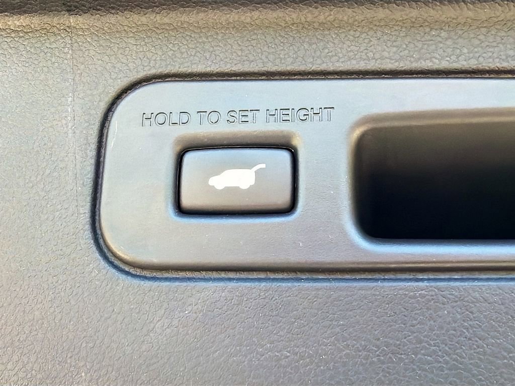 Used 2023 Honda Pilot EX-L image 30