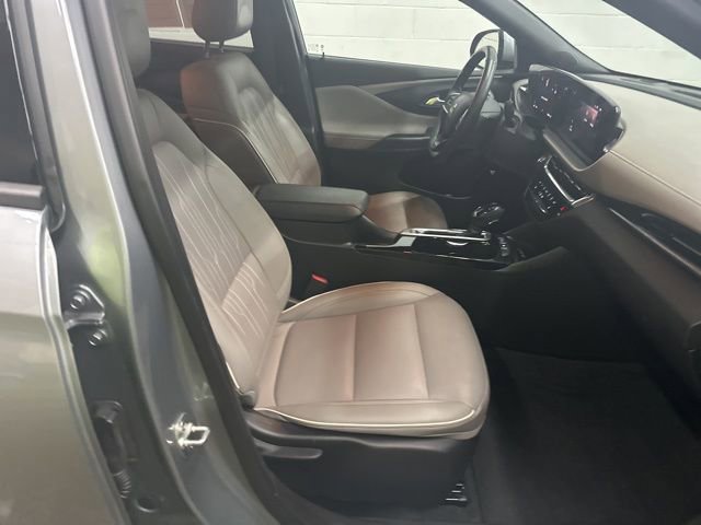 Used 2024 Buick Envista Avenir image 22