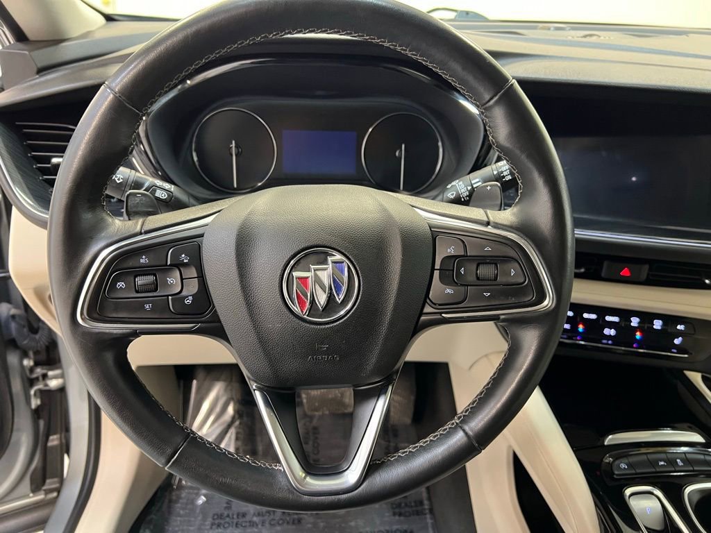 Used 2023 Buick Envision Preferred image 17