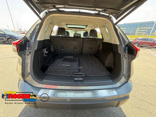 Used 2026 Nissan Rogue SV w/ SV Premium Package AWD/4WD image 30