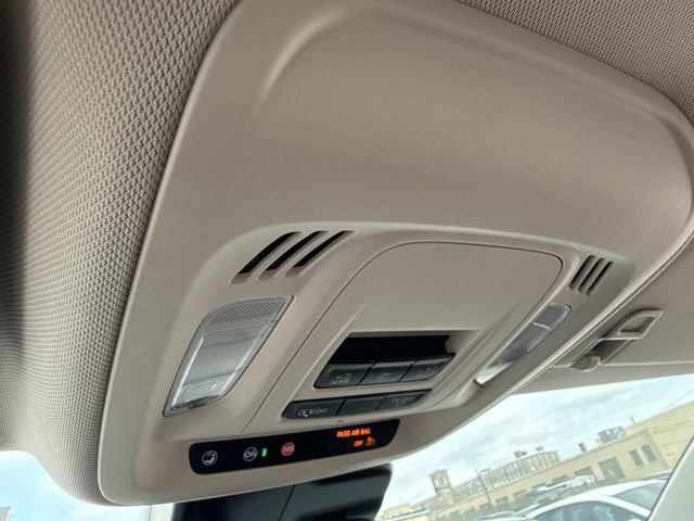 Used 2023 Buick Envision Essence w/ Sport Touring Package image 30