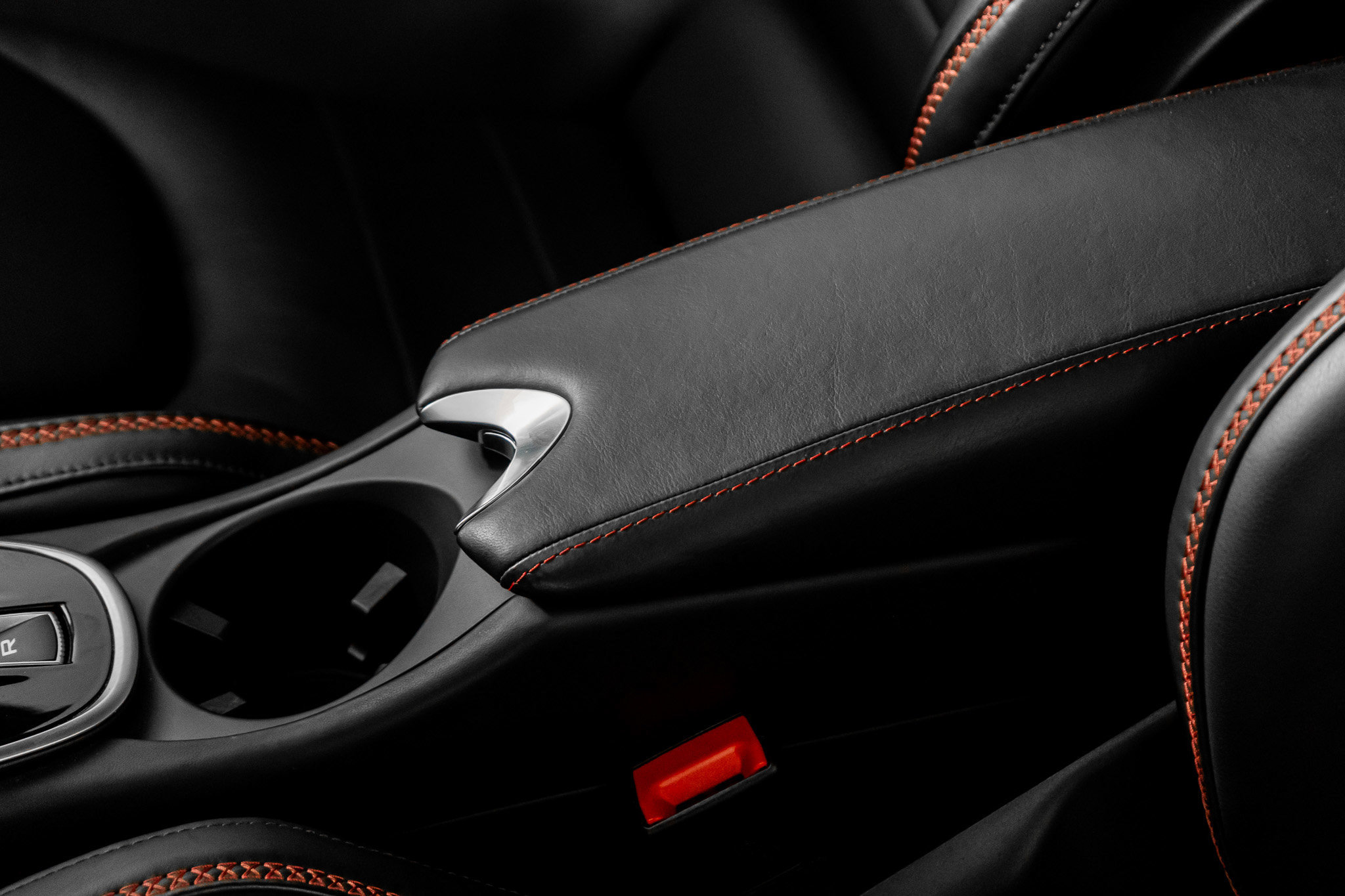 Used 2023 McLaren GT image 32