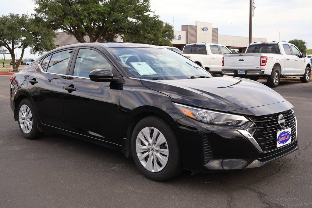 Used 2024 Nissan Sentra S FWD image 9