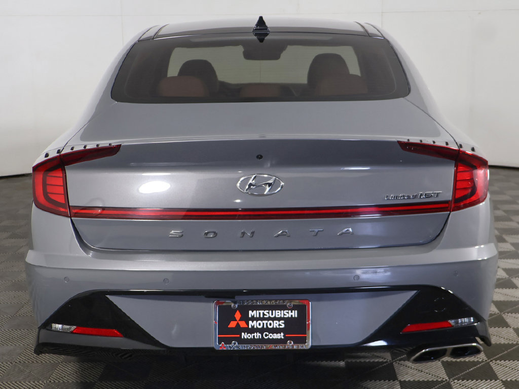 Used 2023 Hyundai Sonata Limited FWD image 15