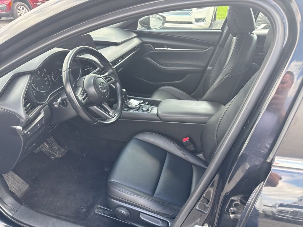 Used 2020 MAZDA MAZDA3 Hatchback FWD image 9