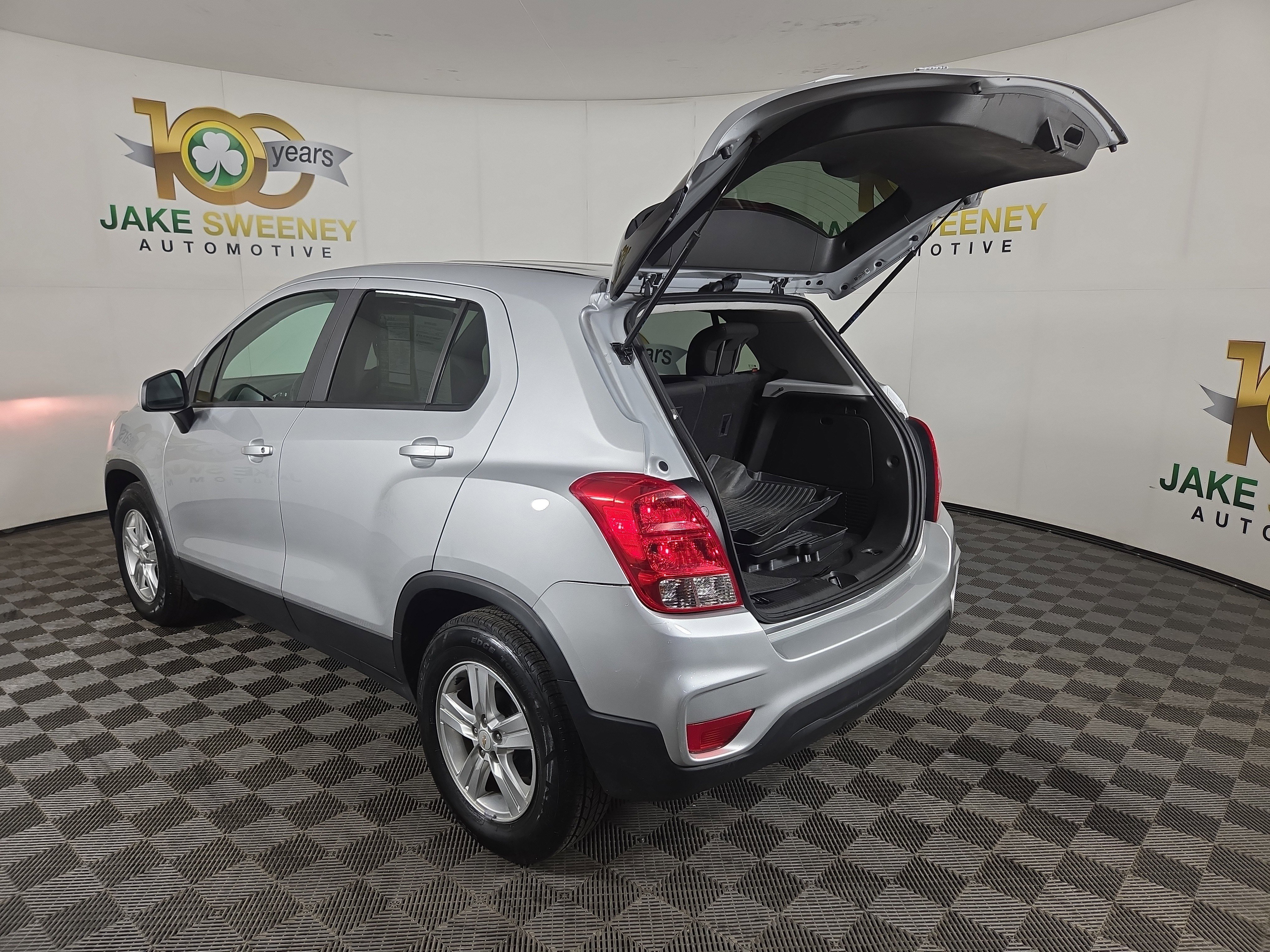 Certified 2020 Chevrolet Trax LS w/ Tint and Cruise Package image 28