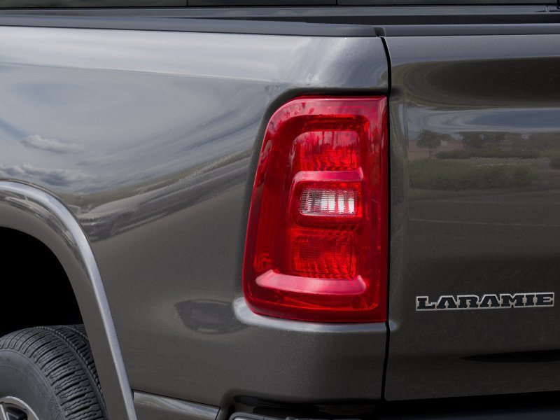 New 2026 RAM 1500 Laramie AWD/4WD image 10