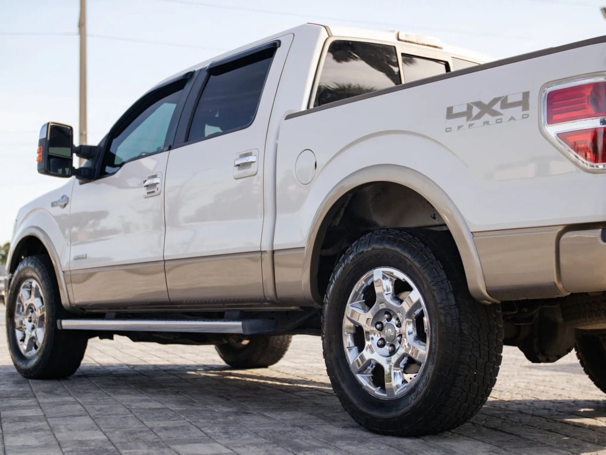 Used 2013 Ford F150 King Ranch w/ King Ranch Luxury Pkg AWD/4WD image 12
