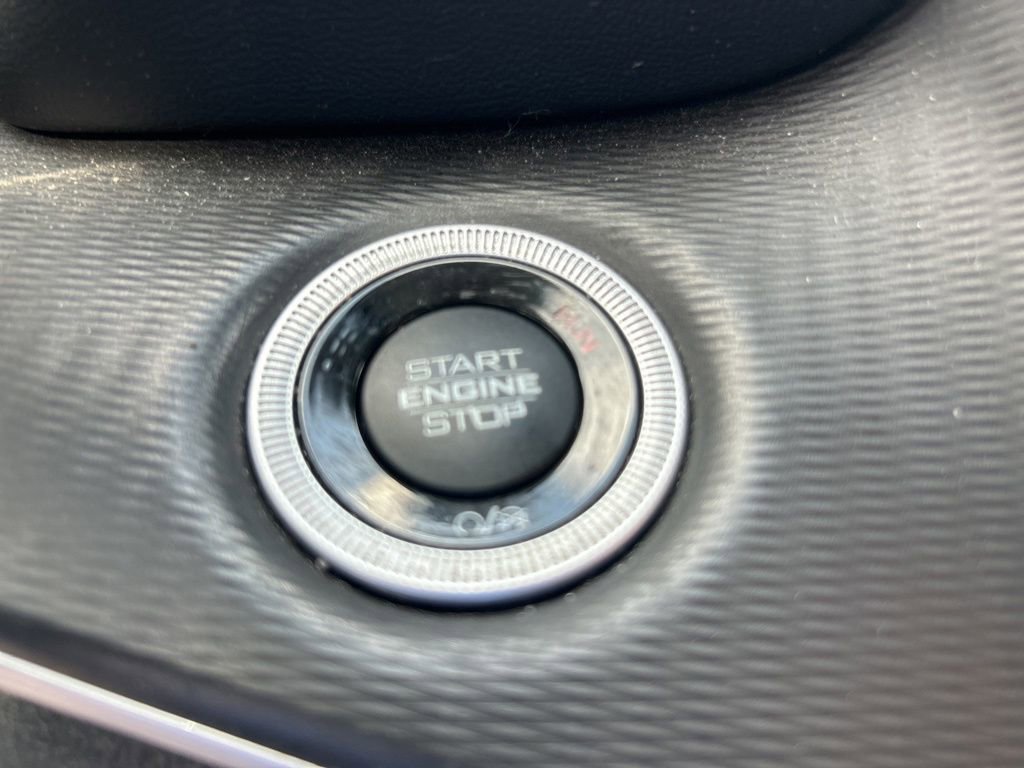 Used 2023 Jeep Grand Cherokee Laredo w/ Luxury Tech Group I image 42