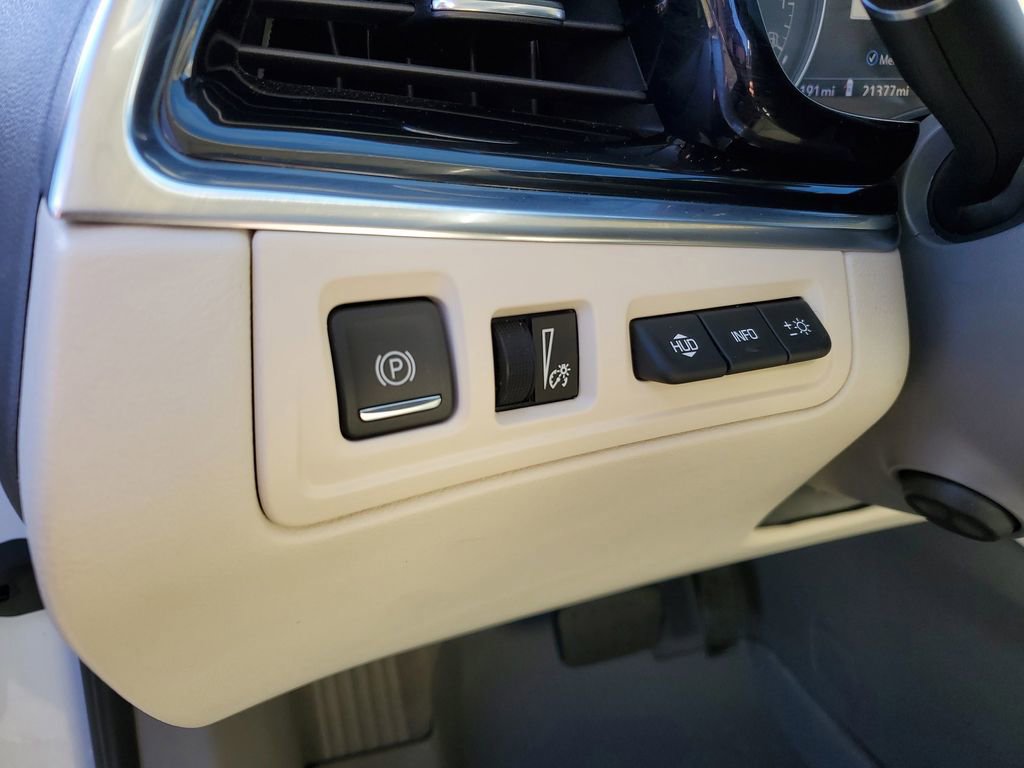 Certified 2024 Cadillac XT6 Premium Luxury w/ Technology Package image 12