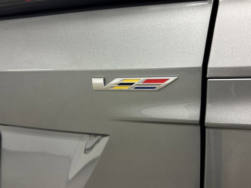 New 2026 Cadillac Lyriq V image 21