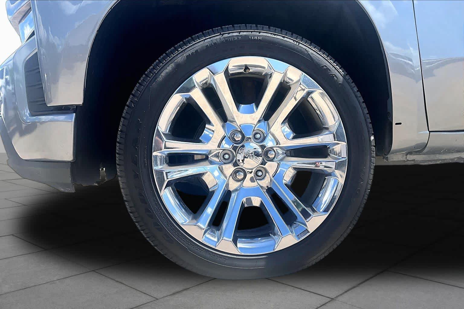 Used 2020 Chevrolet Silverado 1500 RST w/ All-Star Edition AWD/4WD image 11