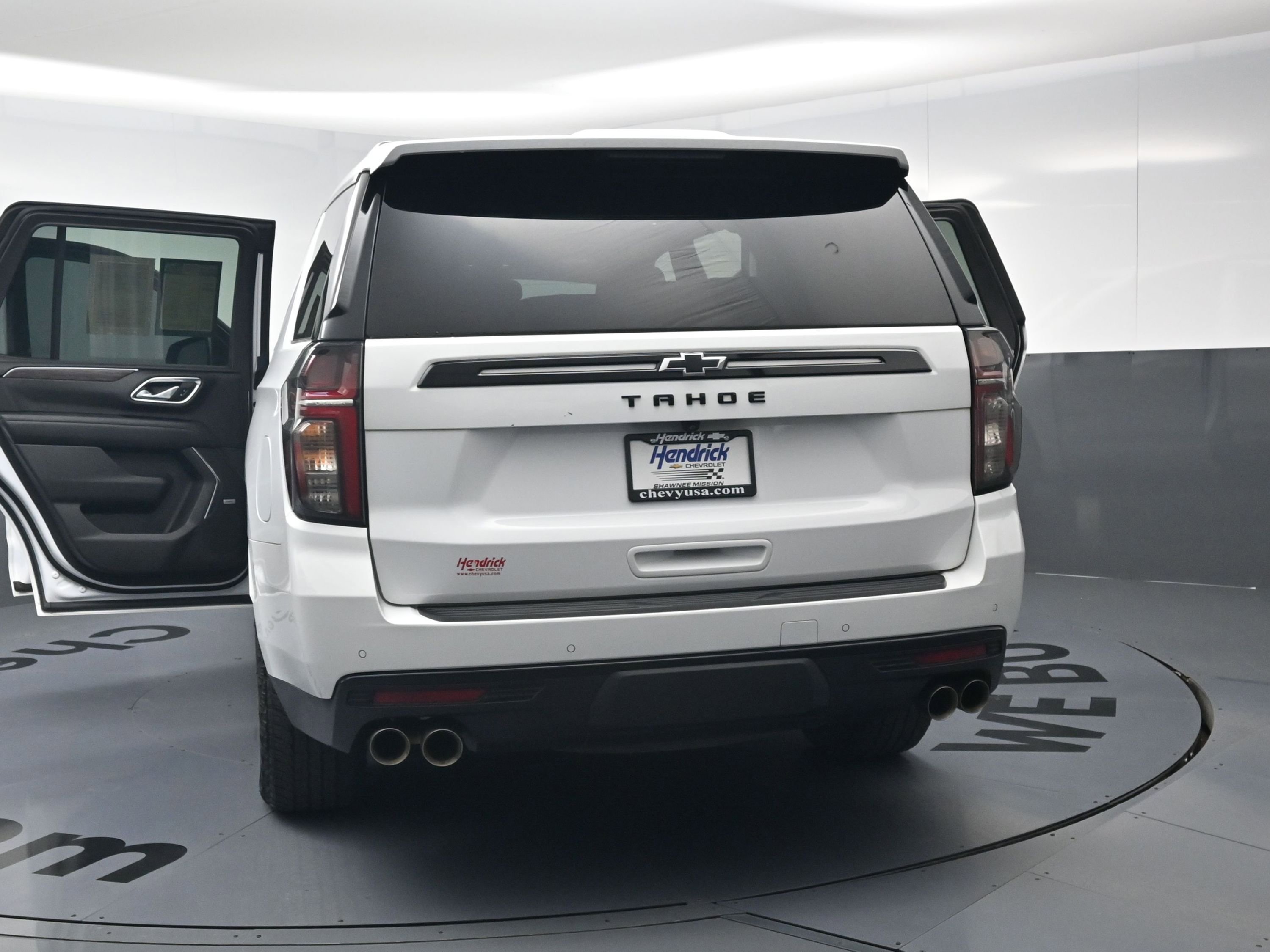 Used 2023 Chevrolet Tahoe Z71 w/ Z71 Off-Road Package AWD/4WD image 27