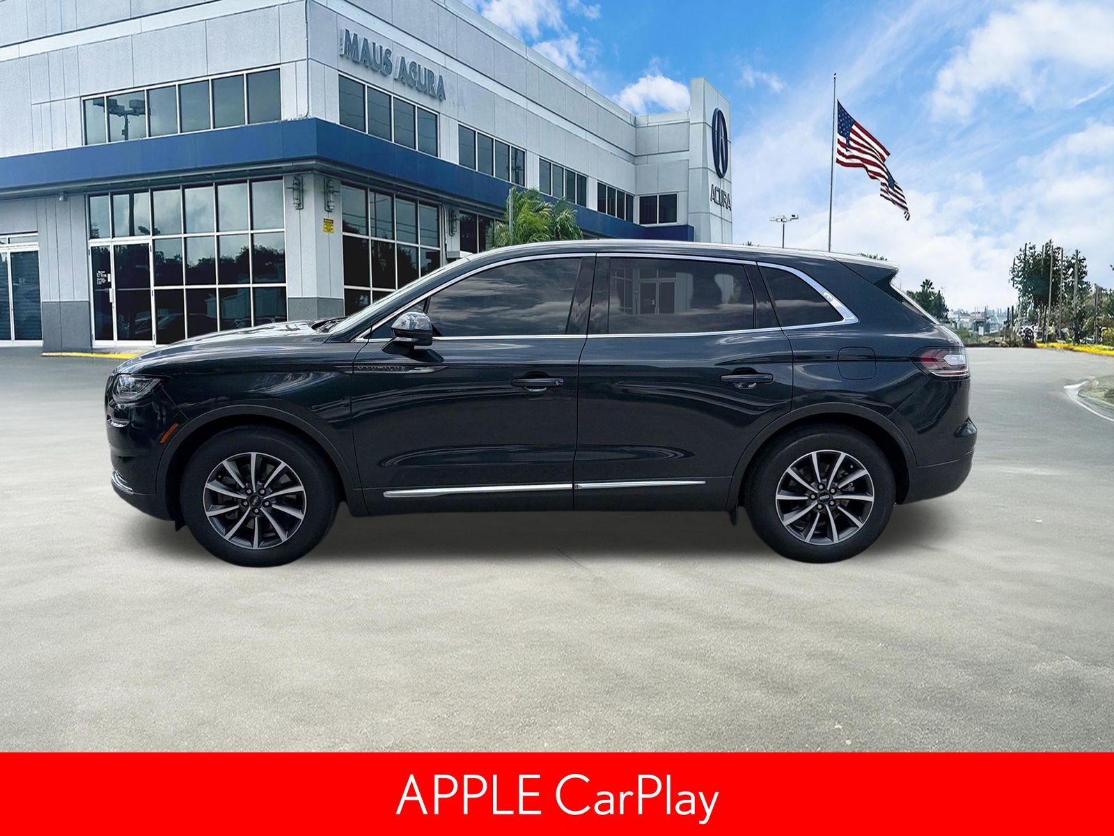 Used 2022 Lincoln Nautilus FWD image 7