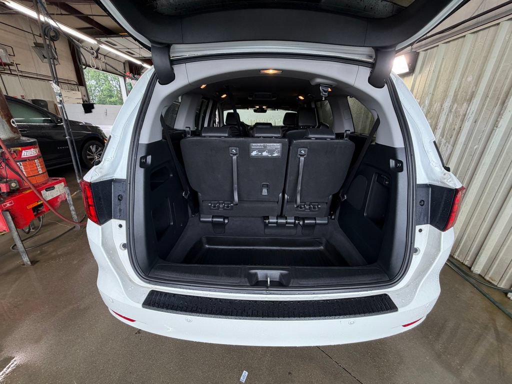 Used 2022 Honda Odyssey Touring image 24