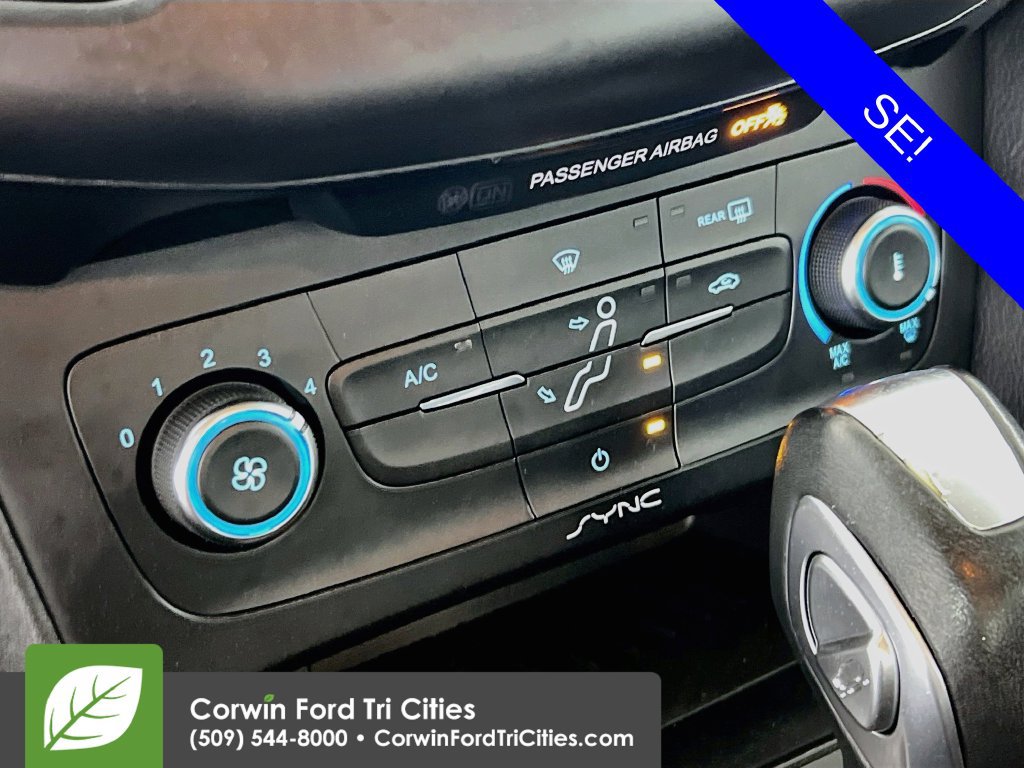 Used 2015 Ford Focus SE FWD image 9
