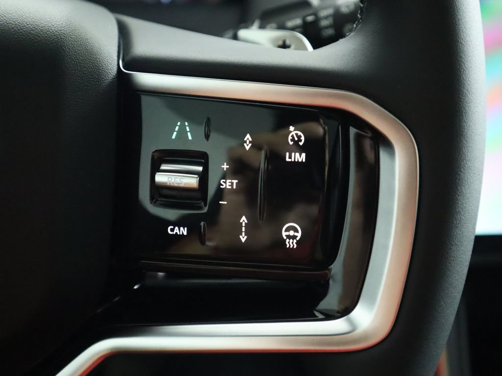 Certified 2024 Land Rover Discovery Sport Dynamic SE AWD/4WD image 13