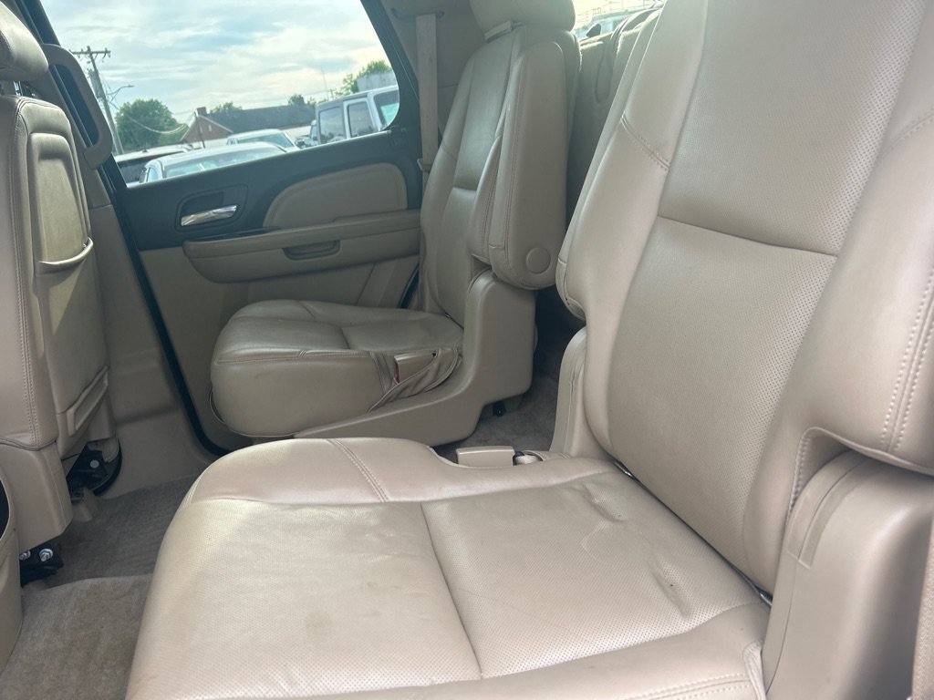 Used 2014 GMC Yukon Denali AWD/4WD image 13