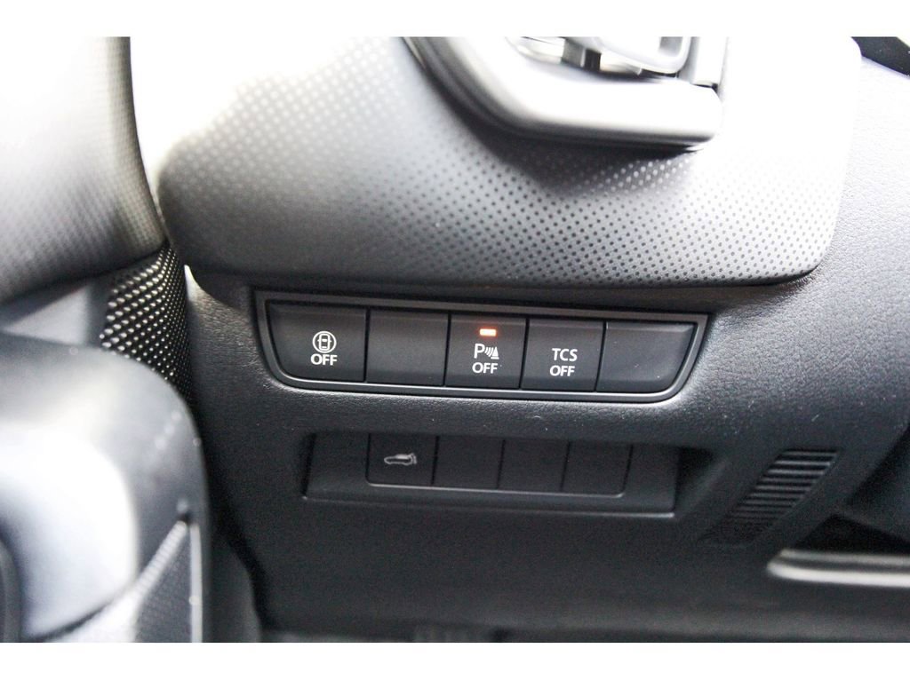 New 2026 MAZDA CX-50 Meridian Edition w/ Weather Package image 18