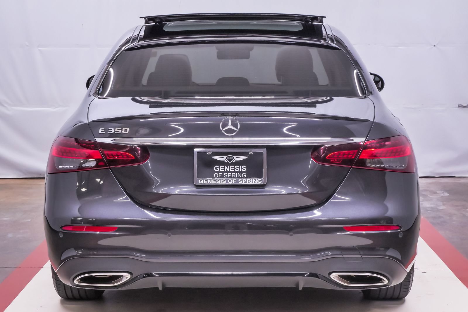 Used 2022 Mercedes-Benz E 350 Sedan image 7