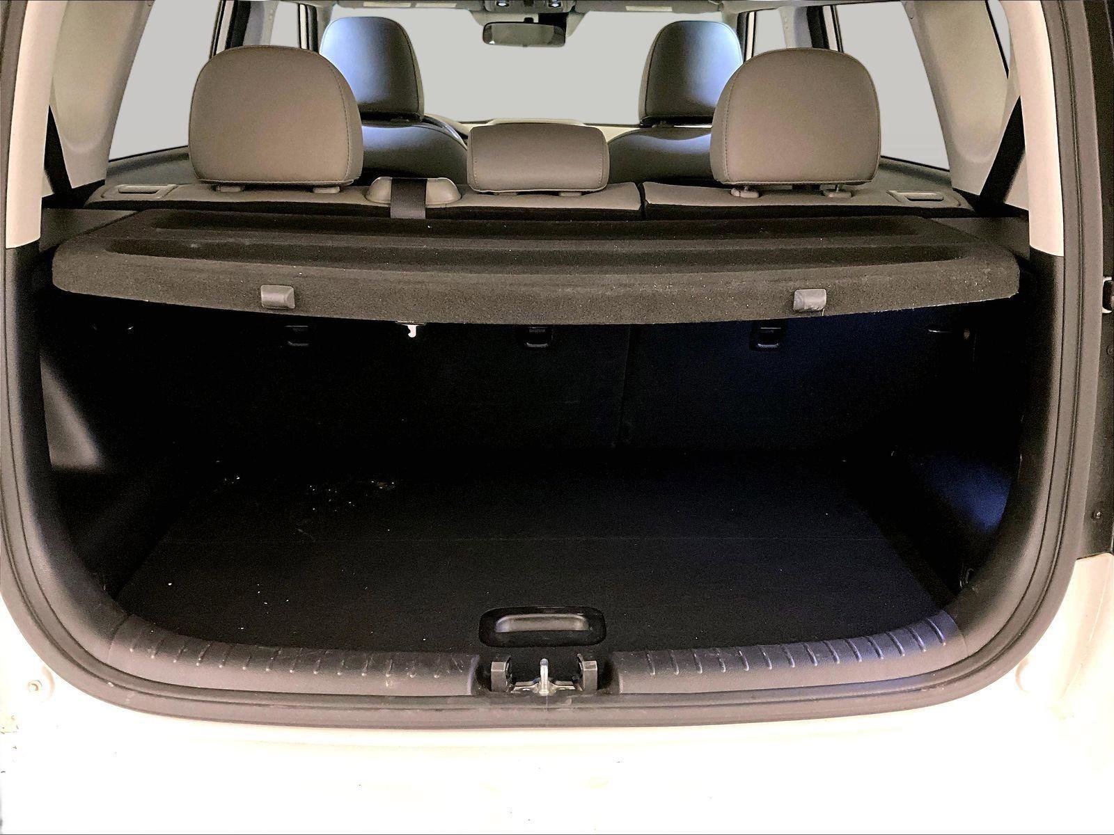 Used 2018 Kia Soul + w/ + Primo LIT Package FWD image 33