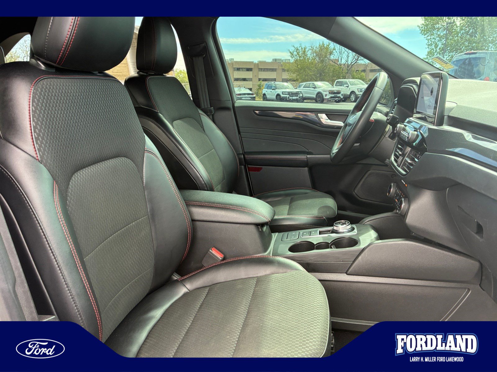 Used 2023 Ford Escape ST-Line AWD/4WD image 19